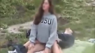 Teen couple voyeur sex in the park