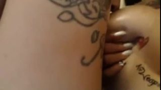 Black girls with big tits n tats rub pussies masturbating on webcam